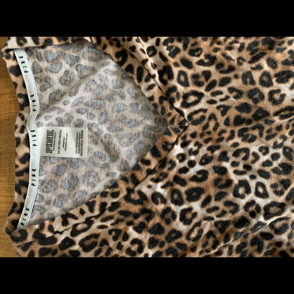 Pink Victoria Secret t shirt - Picture 3 of 3